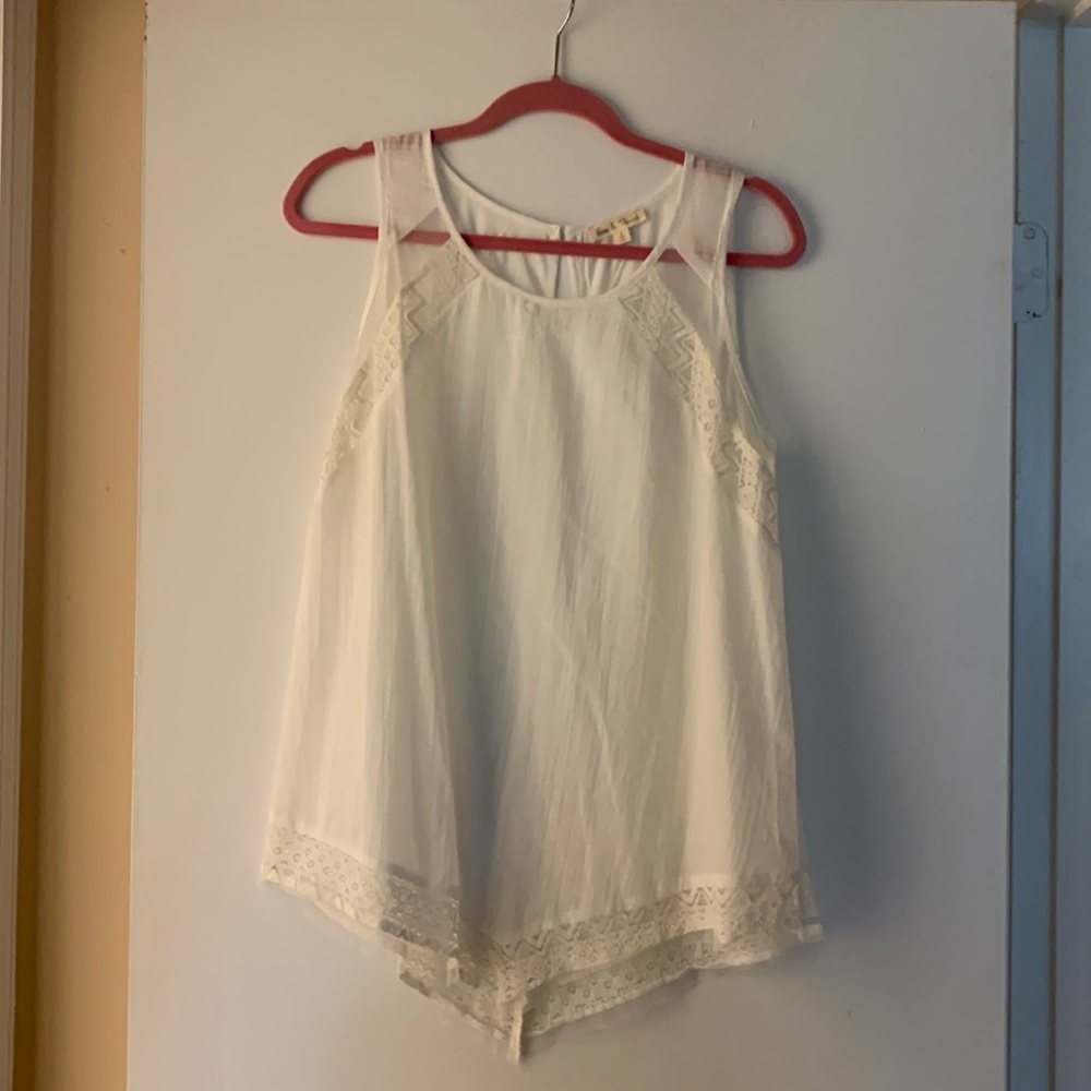 Tank tops 2 in bundle